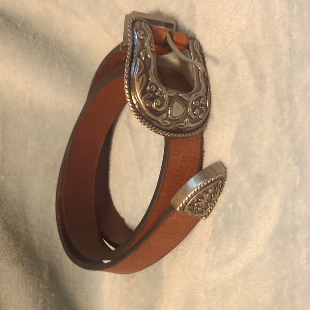 Lucky Brand Size Large Brown Leather Silver Buckle Belt